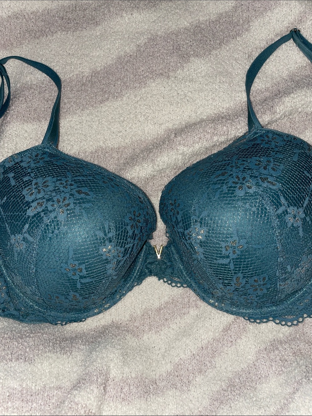 Victoria's Secret Lined Demi Bra 36DDD